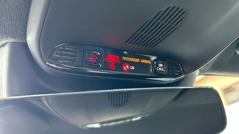 Volvo XC40 Recharge Core, T4 plug-in hybrid, El?ctrico/Gasolina, Bright