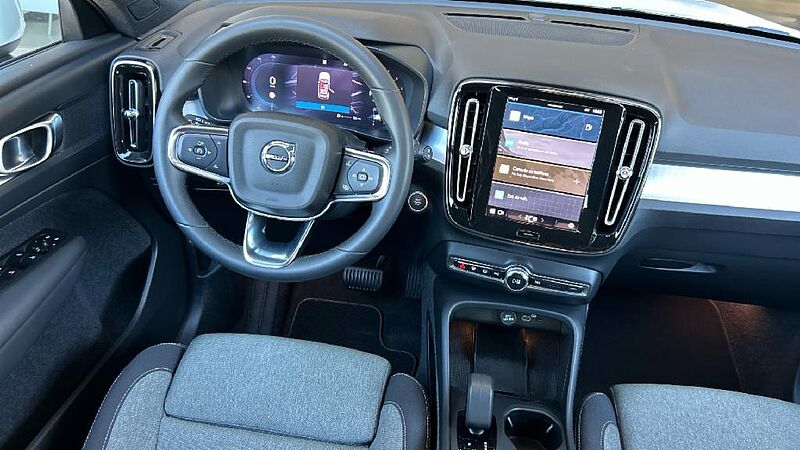 Volvo XC40 2.0 B3 CORE AUTO 163 5P