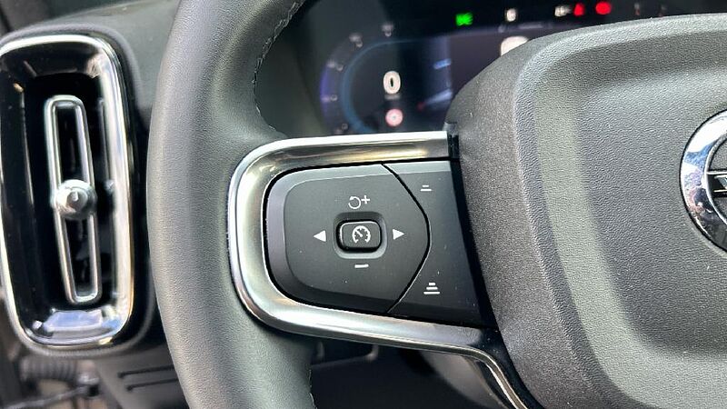 Volvo XC40 XC40 Core, B3 Mild Hybrid, Gasolina