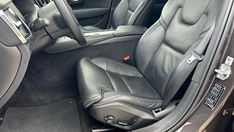 Volvo V90 Cross Country V90 Cross Country Pro, B4 AWD mild hybrid (diésel)