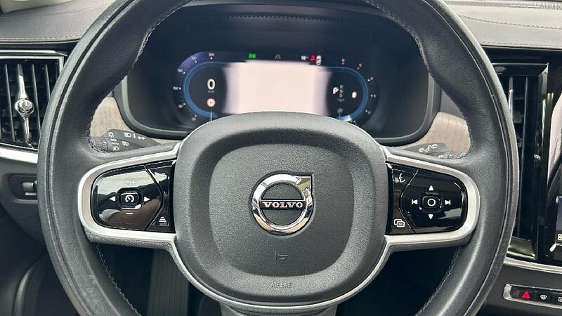 Volvo V90 Cross Country V90 Cross Country Pro, B4 AWD mild hybrid (diésel)