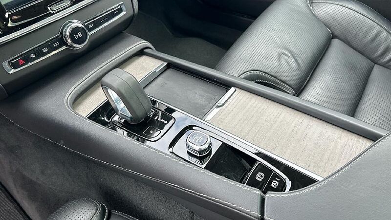 Volvo V90 Cross Country V90 Cross Country Pro, B4 AWD mild hybrid (diésel)