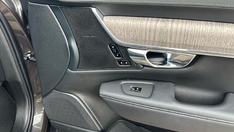 Volvo V90 Cross Country V90 Cross Country Pro, B4 AWD mild hybrid (diésel)