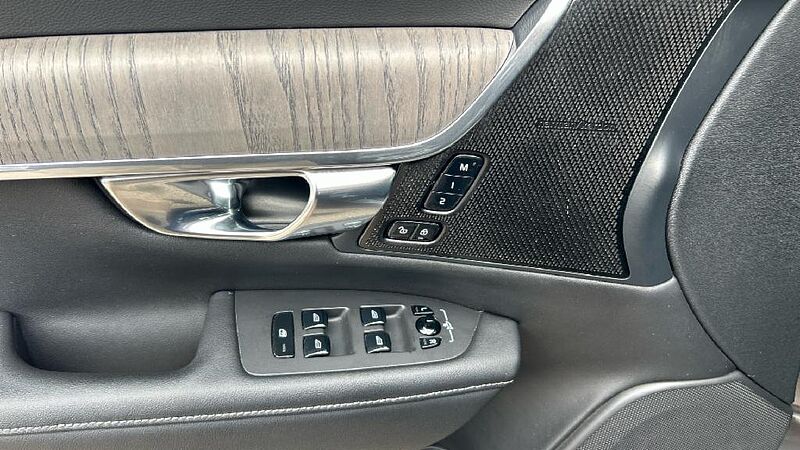 Volvo V90 Cross Country V90 Cross Country Pro, B4 AWD mild hybrid (diésel)