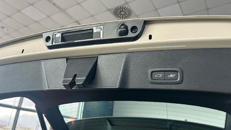 Volvo XC40 XC40 Core, B3 Mild Hybrid, Gasolina