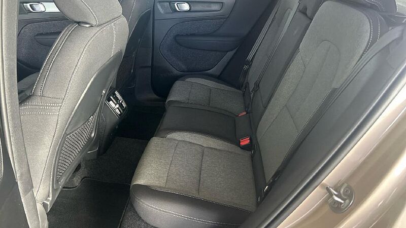 Volvo XC40 XC40 Core, B3 Mild Hybrid, Gasolina