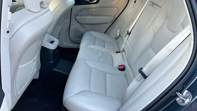 Volvo XC60 2.0 T6 RECHARGE PLUS BRIGHT AUTO 4WD 350 5P