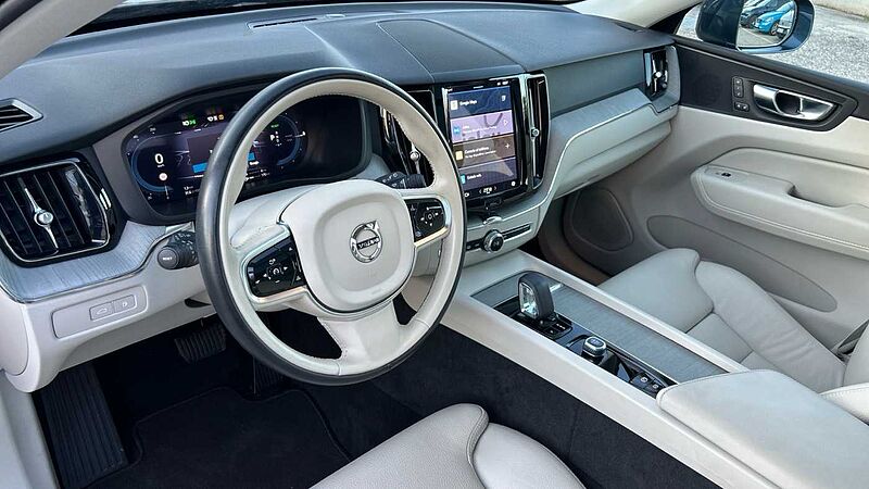 Volvo XC60 2.0 T6 RECHARGE PLUS BRIGHT AUTO 4WD 350 5P