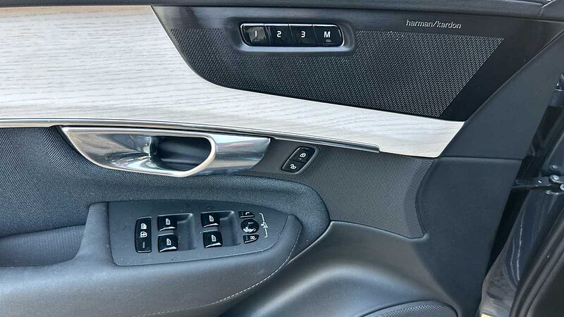 Volvo XC90 2.0 B5 P MHEV PLUS BRIGHT AWD AUTO 250 5P 7 Plazas