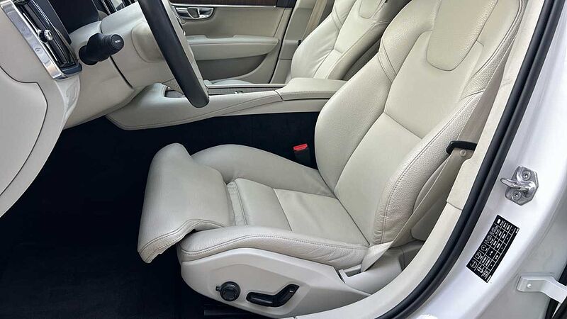 Volvo V90 2.0 B4 P INSCRIPTION AUTO 197 5P