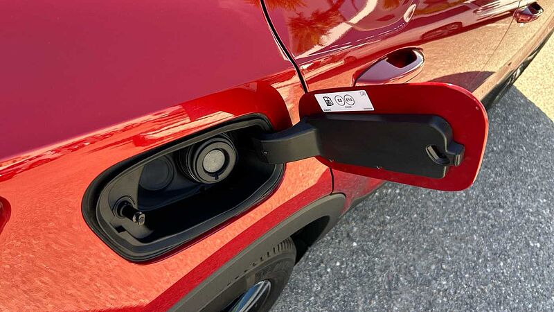 Volvo XC40 2.0 B3 PLUS DARK AUTO 163 5P