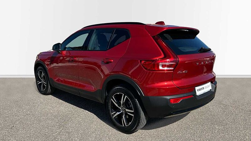 Volvo XC40 2.0 B3 PLUS DARK AUTO 163 5P