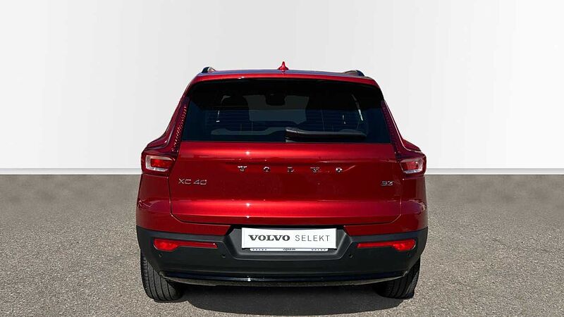 Volvo XC40 2.0 B3 PLUS DARK AUTO 163 5P