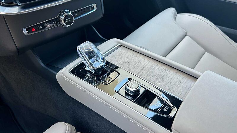 Volvo XC90 2.0 B5 P MHEV PLUS BRIGHT AWD AUTO 250 5P 7 Plazas
