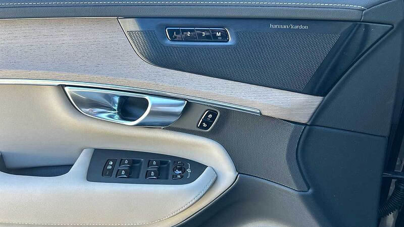 Volvo XC90 2.0 B5 P MHEV PLUS BRIGHT AWD AUTO 250 5P 7 Plazas