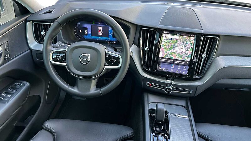 Volvo XC60 2.0 T6 RECHARGE PLUS DARK AUTO 4WD 350 5P