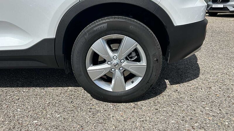 Volvo XC40 2.0 B3 ESSENTIAL AUTO 163 5P