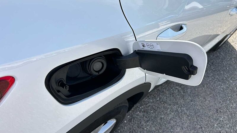 Volvo XC40 2.0 B3 ESSENTIAL AUTO 163 5P