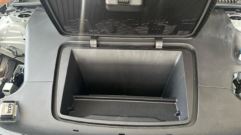 Volvo EX30 EX30 Plus, Single Motor Extended Range, Eléctrico
