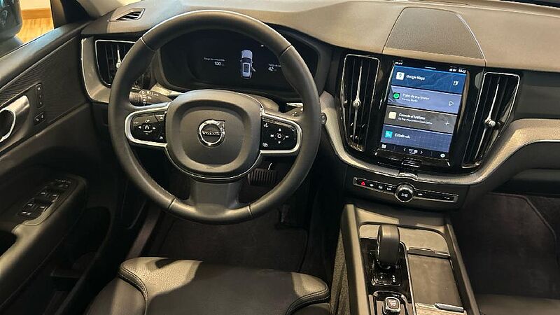 Volvo XC60 XC60 Recharge Plus, T6 AWD Híbrido enchufable, Eléctrico/Gasolina, Dark