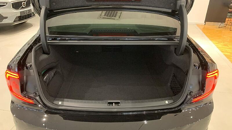Volvo S90 S90 Plus, B4 (gasolina), Gasolina, Bright