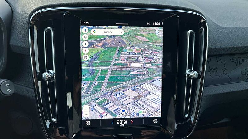 Volvo XC40 Core Recharge Electrico Puro