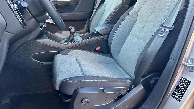 Volvo XC40 1.5 T2 CORE 129 5P