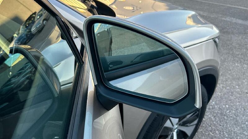 Volvo XC40 1.5 T2 CORE 129 5P