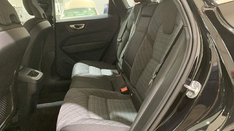 Volvo XC60 2.0 B4 D CORE AUTO 197 5P