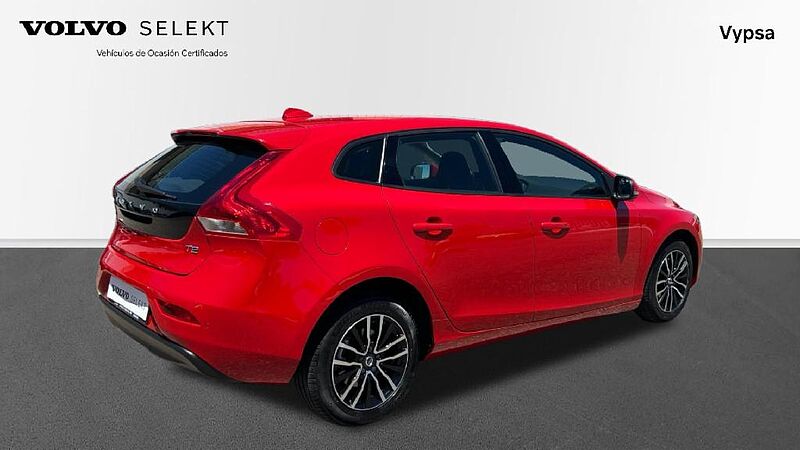 Volvo V40 1.5 T2 MOMENTUM AUTO 122 5P