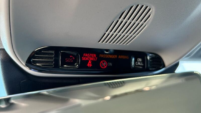 Volvo XC60 2.0 B4 D MOMENTUM PRO AUTO 197 5P