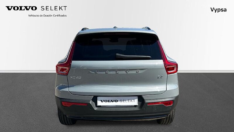 Volvo XC40 XC40 Plus, B3 Mild Hybrid, Gasolina, Dark