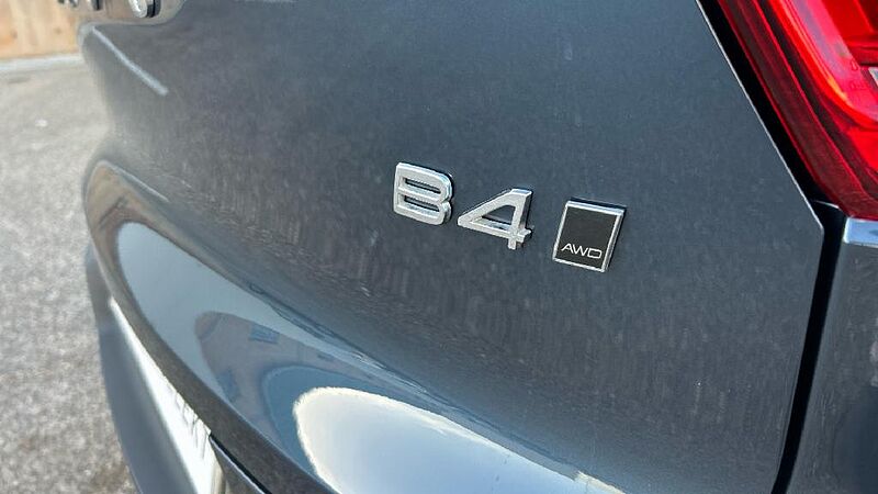 Volvo XC40 2.0 B4 G INSCRIPTION AUTO 4WD 197 5P