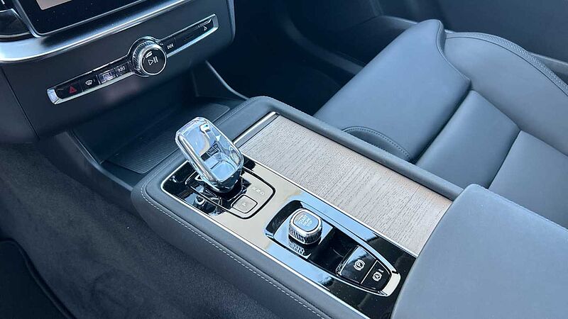 Volvo XC90 2.0 B5 P MHEV PLUS DARK AWD AUTO 250 5P 7 Plazas