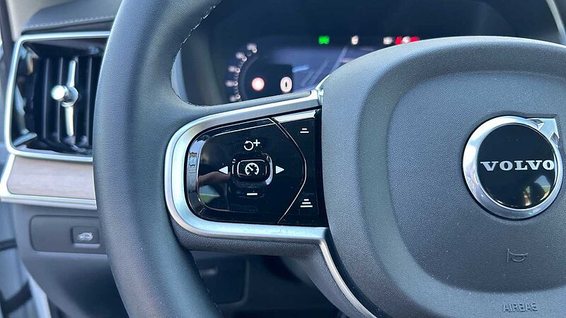 Volvo XC90 2.0 B5 P MHEV PLUS DARK AWD AUTO 250 5P 7 Plazas