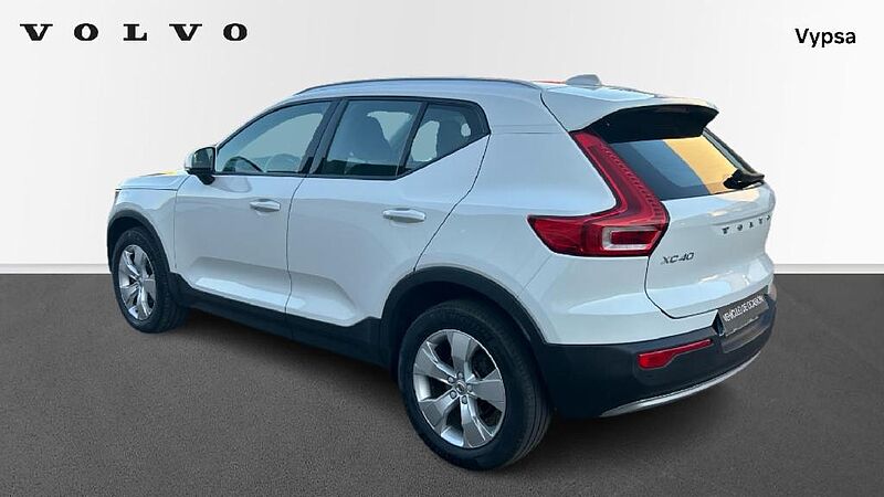 Volvo XC40 XC40 D3 Momentum Manual