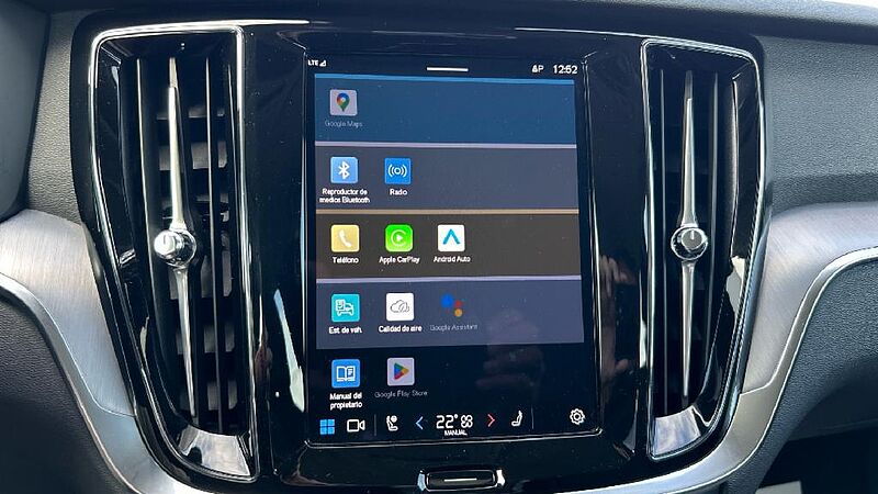 Volvo V60 V60 Core, T6 AWD Híbrido enchufable, Eléctrico/Gasolina, Bright