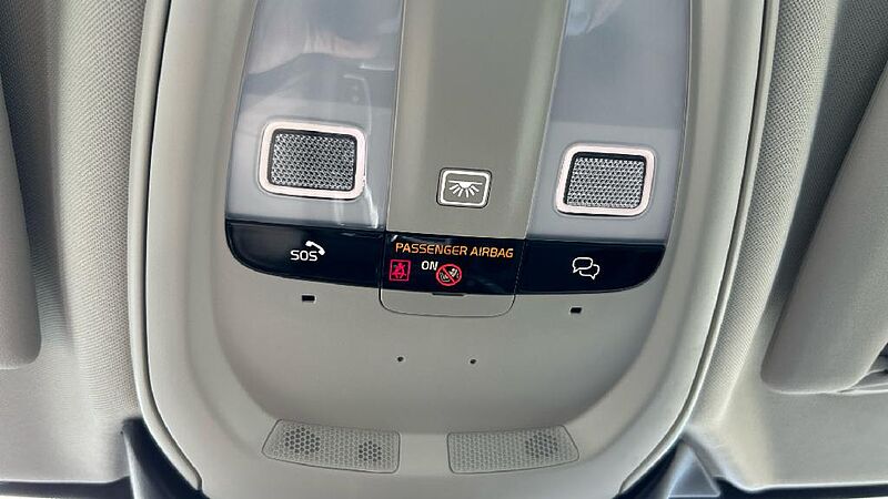 Volvo V60 V60 Core, T6 AWD Híbrido enchufable, Eléctrico/Gasolina, Bright