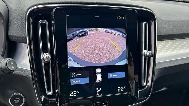 Volvo XC40 XC40 Momentum Pro, T2 (gasolina - manual)