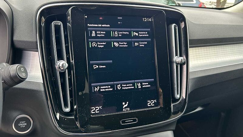 Volvo XC40 XC40 Momentum Pro, T2 (gasolina - manual)