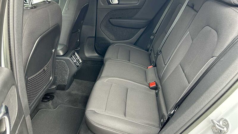 Volvo XC40 XC40 Momentum Pro, T2 (gasolina - manual)