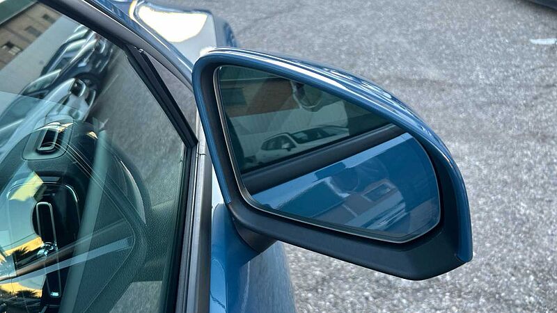 Volvo XC40 XC40 Core, B3 Mild Hybrid, Gasolina