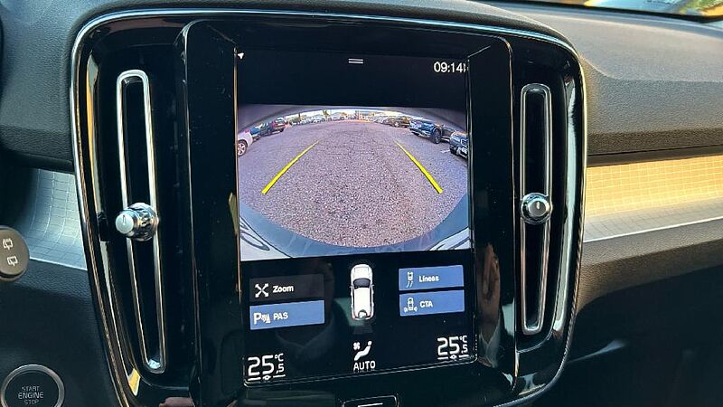 Volvo XC40 XC40 D4 AWD Momentum Automático