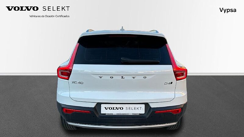 Volvo XC40 XC40 D4 AWD Momentum Automático