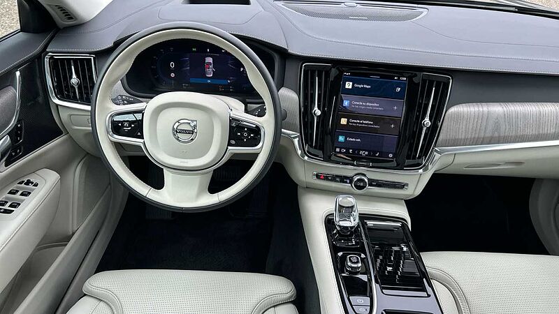Volvo S90 S90 Recharge Ultimate, T8 AWD Híbrido enchufable, Eléctrico/Gasolina, Dark