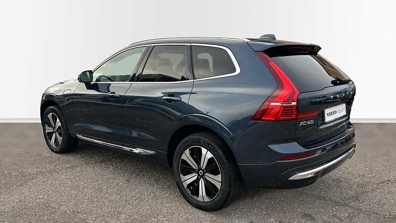 Volvo XC60 XC60 Plus, T6 AWD Híbrido enchufable, Eléctrico/Gasolina, Bright