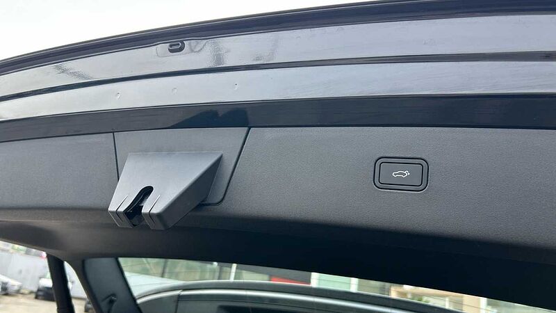 Volvo EX30 BEV 69KWH SINGLE MOTOR EXT. RANGE ULTRA 272 5P