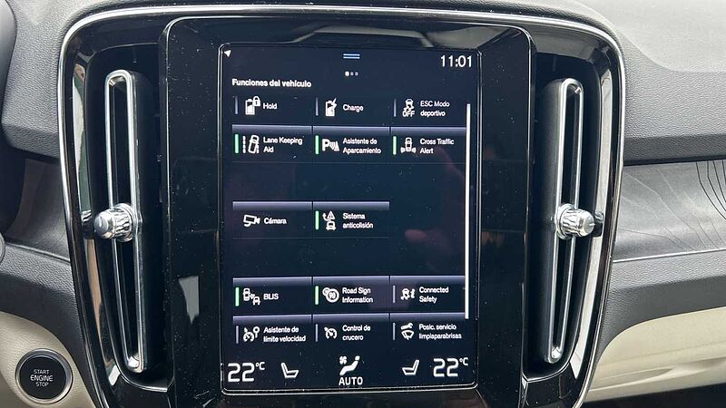 Volvo XC40 1.5 T4 PHEV RECHARGE CORE DCT 211 5P