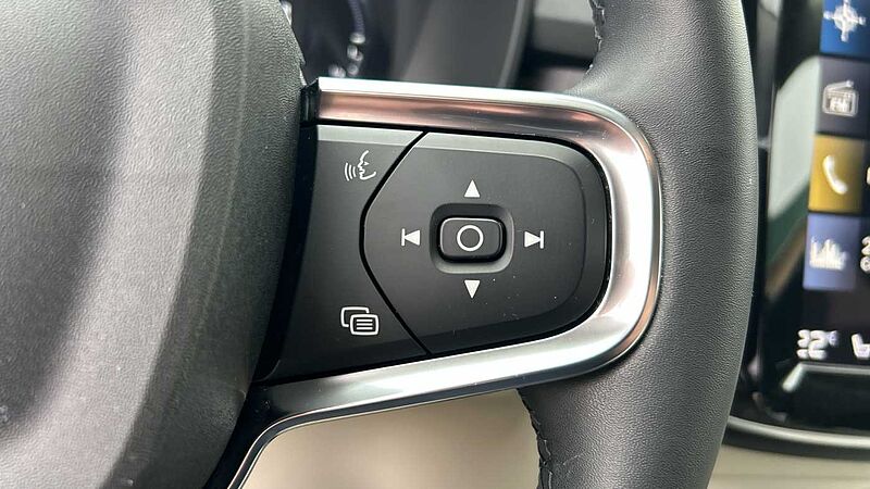 Volvo XC40 1.5 T4 PHEV RECHARGE CORE DCT 211 5P