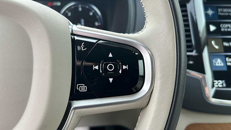 Volvo XC90 2.0 B5 D MOMENTUM PRO AWD AUTO 235 5P 7 Plazas